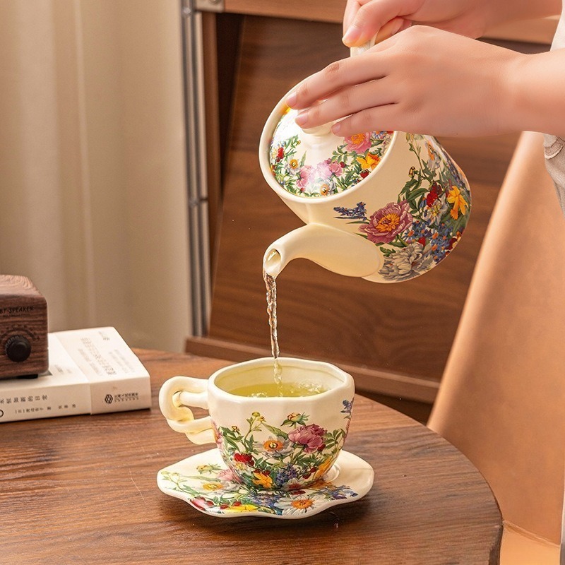 European Vintage Floral Cerami - Coffee Tea Gift Basket 评论和价格