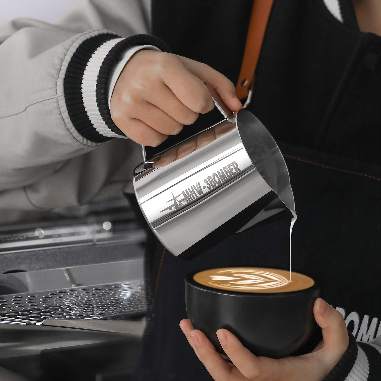 MHW 3BOMBER 400/700ml Milk Fro - Barista Milk Jug 评论和价格
