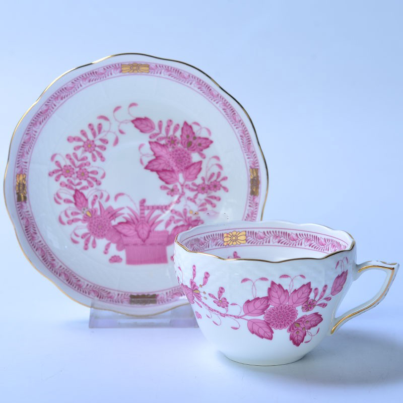 Classical Cup and Saucer Flowe - Coffee Tea Gift Basket 评论和价格