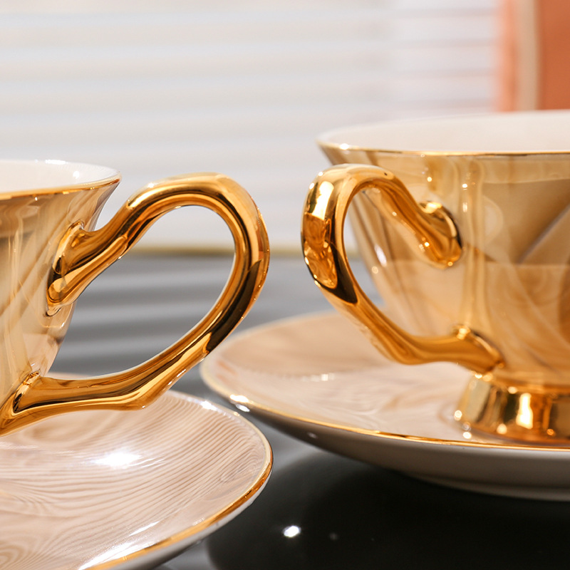 Exquisite Souvenir Bone China  - Coffee Tea Box 评论和价格
